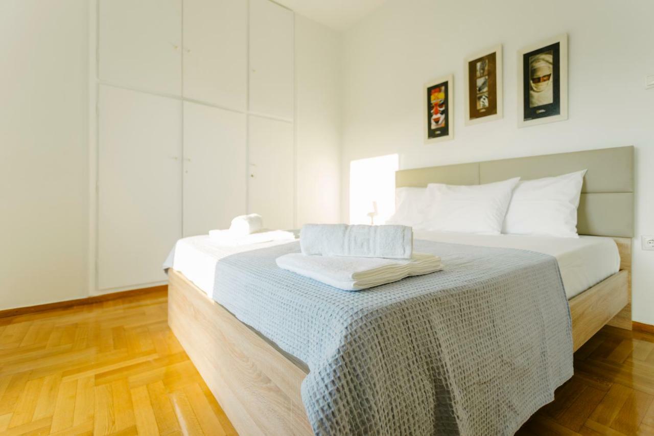 Bright 2 Bedrooms Apt. In The Heart Of Athens W Stunning Views To Acropolis מראה חיצוני תמונה
